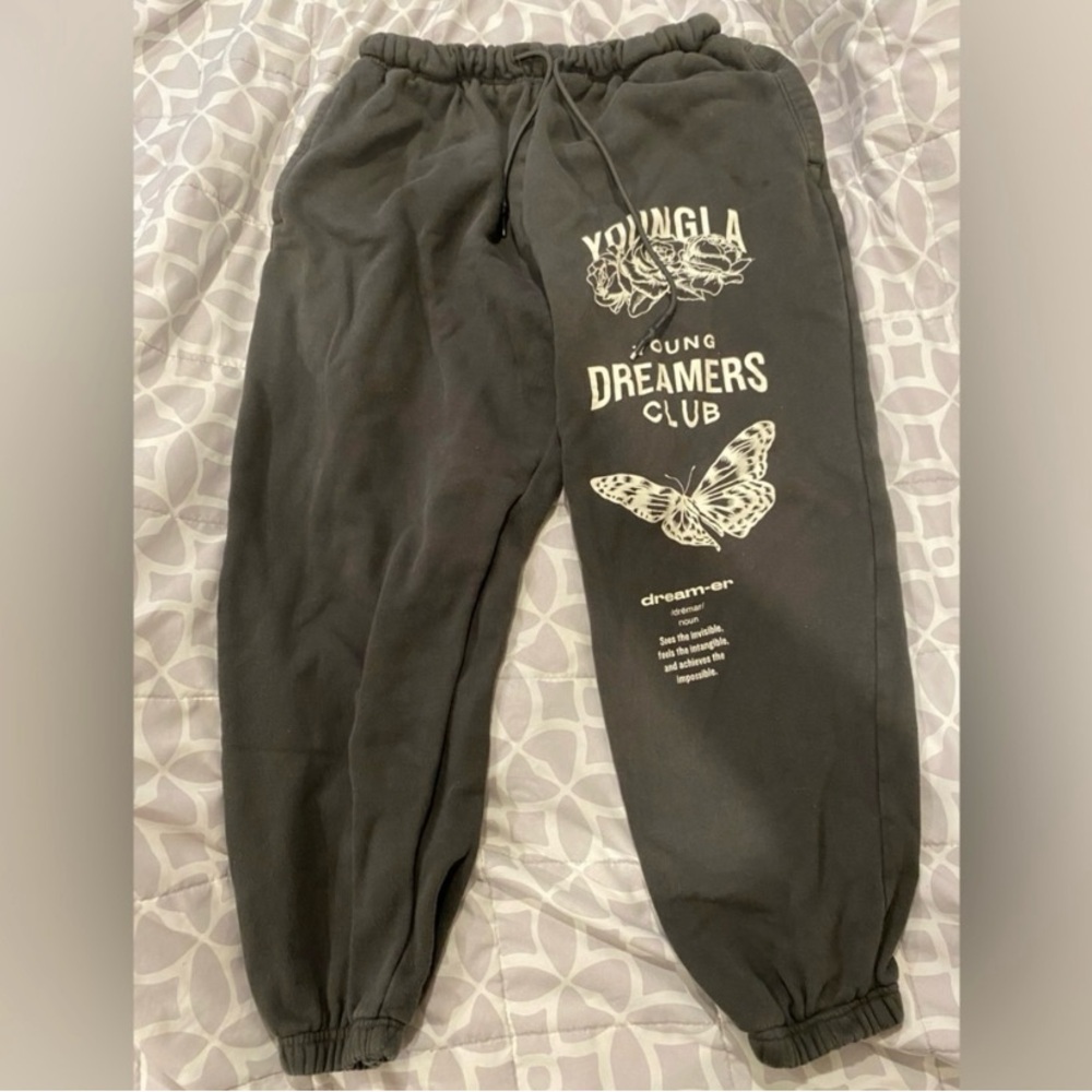 SOLDOUT W211 DREAMERS JOGGERS
